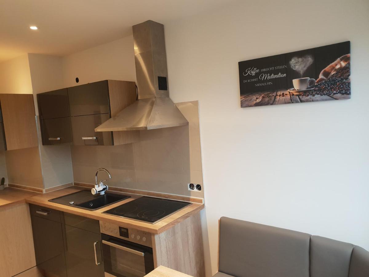 Ferienwohnung Mit Jacuzzi Naehe Flughafen Koeln Bonn Troisdorf Ngoại thất bức ảnh